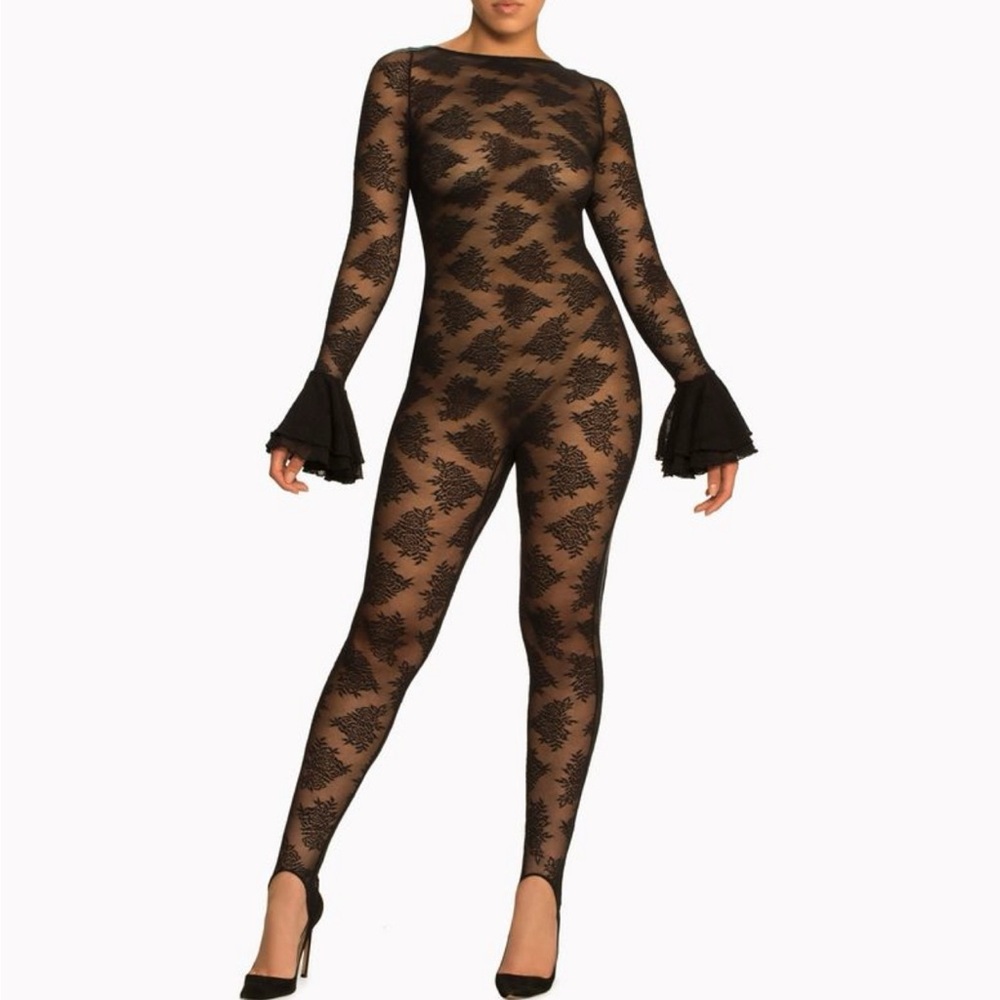 SAVAGExFENTY Floral Lace Catsuit. Size M, NWOT